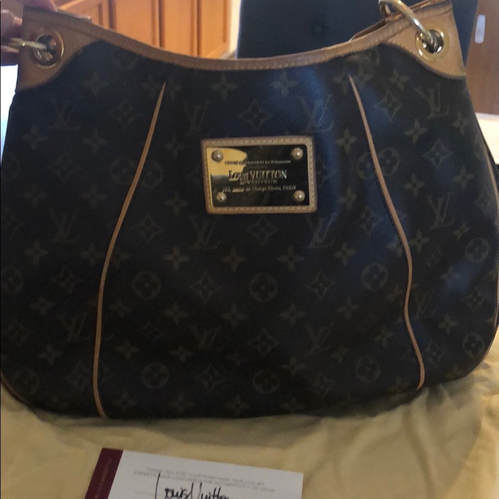 Authentic Monogram Louis Vuitton Gallaria PM